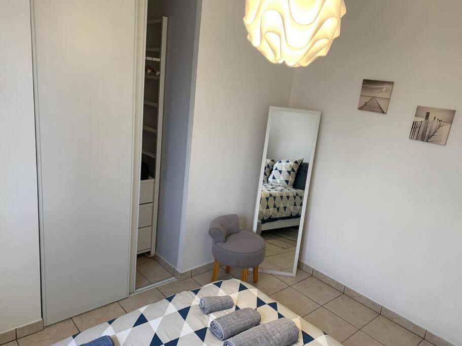 Ferienhaus 3 Etoiles Les Gourlines Avec Balneo, Veranda, Piscine Et Garage